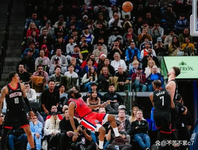 九游- 杜兰特关键节点出色防守,快船带队取胜的是谁 